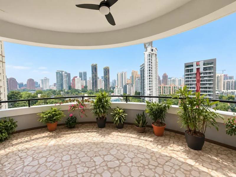 Regency Park, 3 Nathan Road, Tanglin / Holland / Bukit Timah, 4 Bedrooms, 3,649 sqft, Condominium For Sale, by FiFi Ng, 500264620 - Balcony - PropertyGuru.com.sg