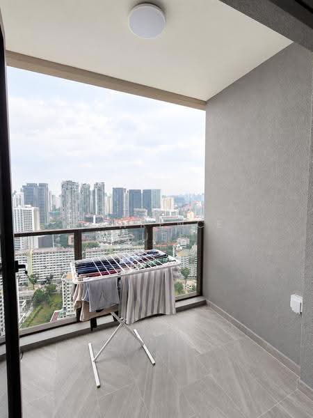 The Landmark, 173 Chin Swee Road, Alexandra / Commonwealth, 2 Bedrooms, 764 sqft, Condominium For Sale, by Lawrence Quek, 500264624 - Balcony - PropertyGuru.com.sg