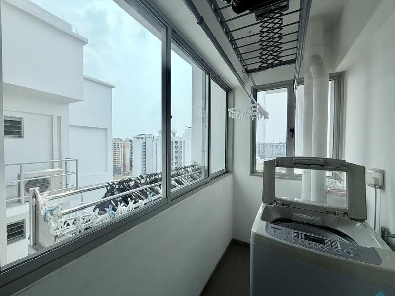 604B Punggol Road, 604B Punggol Road, Hougang / Punggol / Sengkang, 3 Bedrooms, 990 sqft, HDB Flat For Sale, by Baven Tan, 500264628 - Balcony - PropertyGuru.com.sg