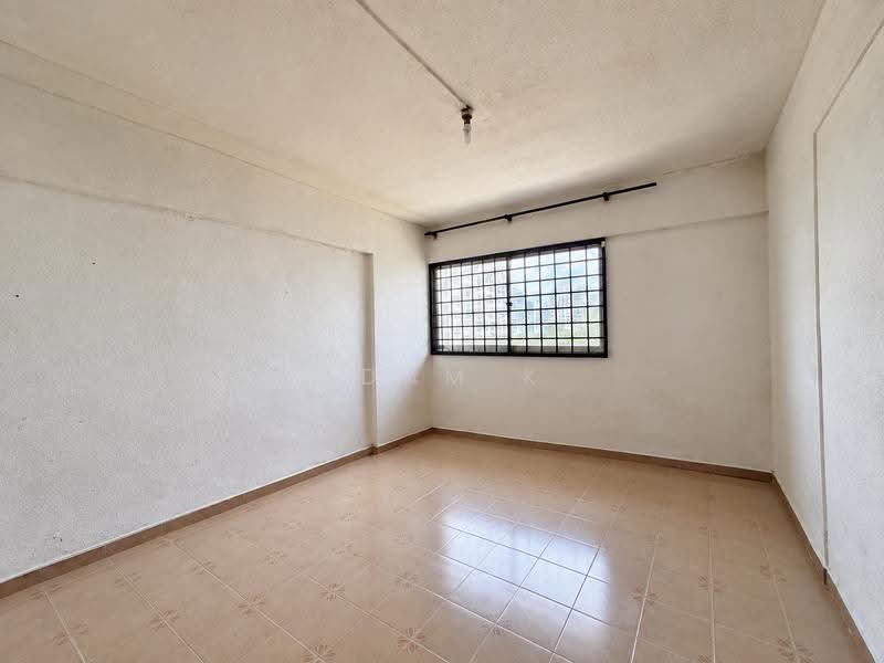 111 Tampines Street 11, 111 Tampines Street 11, Pasir Ris / Tampines, 4 Bedrooms, 1,109 sqft, HDB Flat For Sale, by Adam K, 500264659 - Interior - PropertyGuru.com.sg