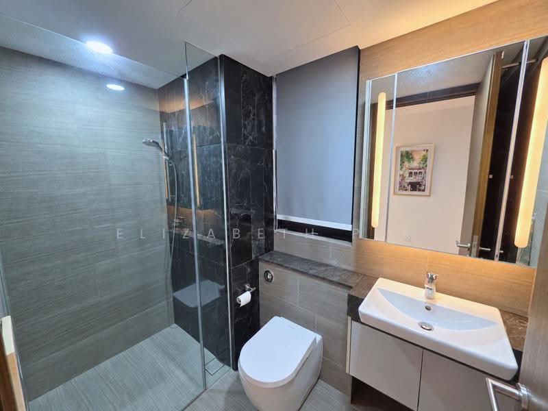 Parc Esta, 914 Sims Avenue, Eunos / Geylang / Paya Lebar, 3 Bedrooms, 904 sqft, Condominium For Sale, by Elizabeth Poh, 500264665 - Bathroom - PropertyGuru.com.sg