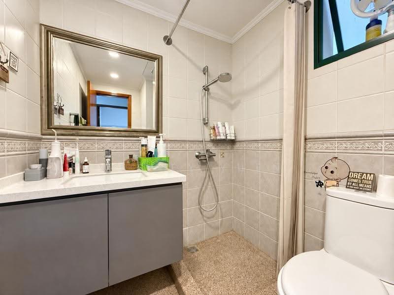 Parc Palais, 47 Hume Avenue, Clementi Park / Upper Bukit Timah, 3 Bedrooms, 1,238 sqft, Condominium For Rent, by Wesley Yuen, 500264666 - Bathroom - PropertyGuru.com.sg