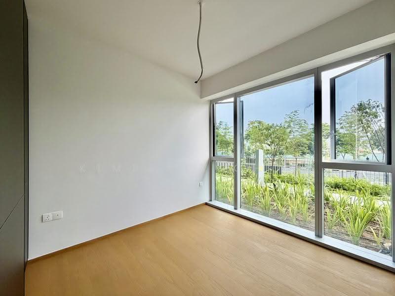 Grand Dunman, 8 Dunman Road, East Coast / Marine Parade, 3 Bedrooms, 926 sqft, Condominium For Sale, by Kimberly Chow, 500264673 - Master Bedroom - PropertyGuru.com.sg