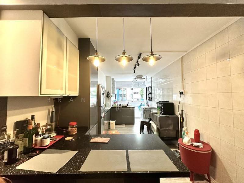 548 Bedok North Avenue 1, 548 Bedok North Avenue 1, Bedok / Upper East Coast, 2 Bedrooms, 731 sqft, HDB Flat For Rent, by Brandon Zheng 郑祺宝, 500264676 - Kitchen - PropertyGuru.com.sg
