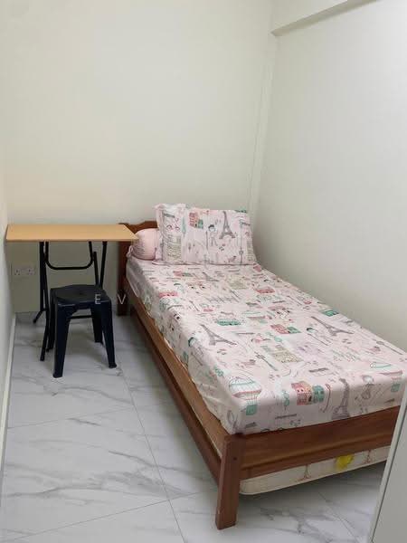 532 Bedok North Street 3, 532 Bedok North Street 3, Bedok / Upper East Coast, Room Rental, 100 sqft, HDB Flat For Rent, by Evan Fong, 500264681 - Bedroom - PropertyGuru.com.sg
