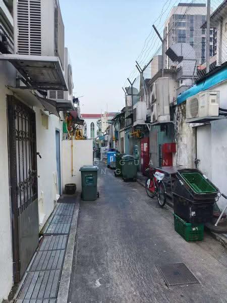 Rare Freehold commercial property, Farrer Park / Serangoon Rd, 1,300 sqft, Food & Beverage For Sale, by Beng Guan Ng, 500264688 - Exterior - CommercialGuru.com.sg