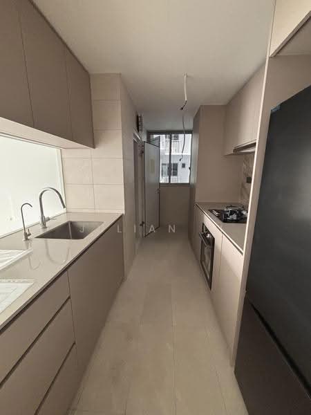 Grand Dunman, 16 Dunman Road, East Coast / Marine Parade, 3 Bedrooms, 1,119 sqft, Condominium For Rent, by Julian Li, 500264698 - Kitchen - PropertyGuru.com.sg