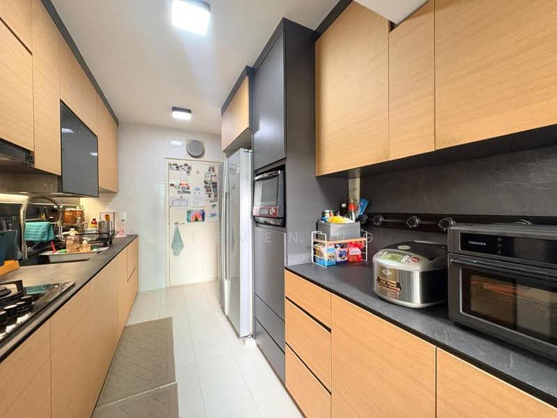 312A Clementi Avenue 4, 312A Clementi Avenue 4, Buona Vista / West Coast / Clementi New Town, 3 Bedrooms, 1,216 sqft, HDB Flat For Sale, by Steven NG, 500264706 - Kitchen - PropertyGuru.com.sg