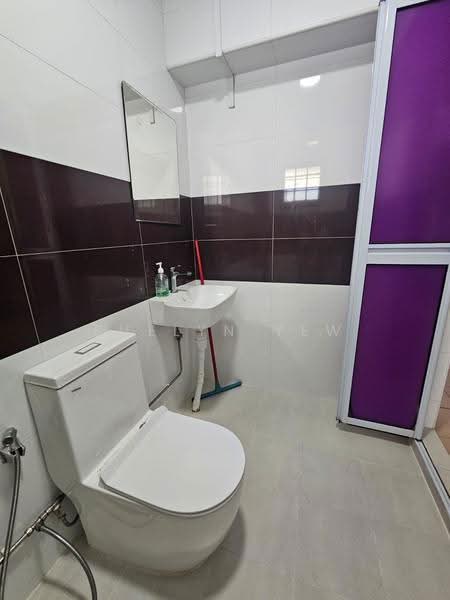 314 Sembawang Drive, 314 Sembawang Drive, Sembawang / Yishun, Room Rental, 120 sqft, HDB Flat For Rent, by Evelyn Yew, 500264715 - Bathroom - PropertyGuru.com.sg