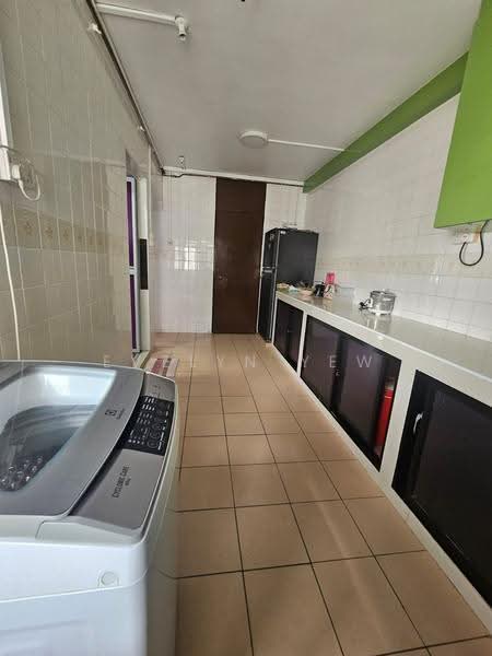 314 Sembawang Drive, 314 Sembawang Drive, Sembawang / Yishun, Room Rental, 120 sqft, HDB Flat For Rent, by Evelyn Yew, 500264715 - Kitchen - PropertyGuru.com.sg