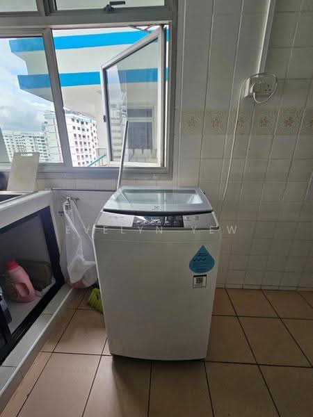 314 Sembawang Drive, 314 Sembawang Drive, Sembawang / Yishun, Room Rental, 120 sqft, HDB Flat For Rent, by Evelyn Yew, 500264715 - Balcony - PropertyGuru.com.sg