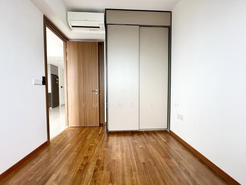Stirling Residences, 23 Stirling Road, Alexandra / Commonwealth, 1 Bedroom, 441 sqft, Condominium For Sale, by Raymond Koh, 500264718 - Master Room - PropertyGuru.com.sg