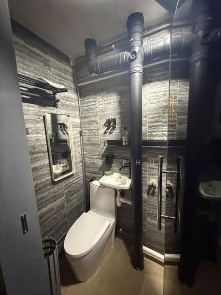 50 Havelock Road, 50 Havelock Road, Alexandra / Commonwealth, 1 Bedroom, 453 sqft, HDB Flat For Sale, by Edwin Phua, 500264727 - Bathroom - PropertyGuru.com.sg