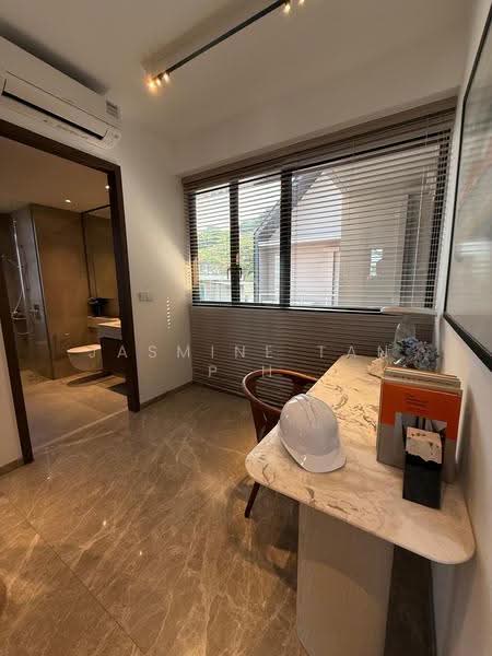 Terra Hill, 18 Yew Siang Road, Buona Vista / West Coast / Clementi New Town, 5 Bedrooms, 3,035 sqft, Condominium For Sale, by Jasmine Tan P H, 500264729 - Study - PropertyGuru.com.sg