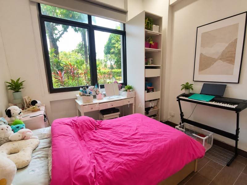 Parc Oasis, 53 Jurong East Avenue 1, Boon Lay / Jurong / Tuas, 3 Bedrooms, 1,389 sqft, Condominium For Sale, by Jay Tan, 500264745 - Bedroom - PropertyGuru.com.sg