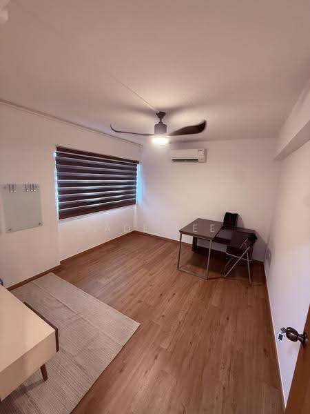 232 Tampines Street 21, 232 Tampines Street 21, Pasir Ris / Tampines, 3 Bedrooms, 1,055 sqft, HDB Flat For Sale, by Jade Lee, 500264746 - Common room - Study - PropertyGuru.com.sg