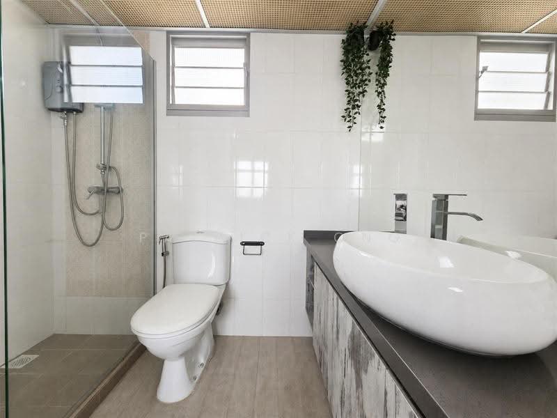 163C Rivervale Crescent, 163C Rivervale Crescent, Hougang / Punggol / Sengkang, 3 Bedrooms, 1,001 sqft, HDB Flat For Sale, by Patrick Ong, 500264750 - Bathroom - PropertyGuru.com.sg