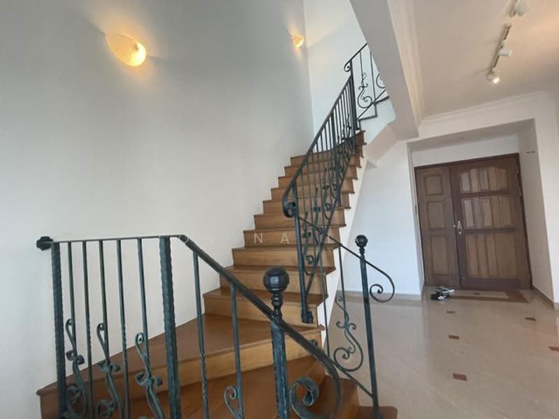 Spring Grove, 53B Grange Road, Tanglin / Holland / Bukit Timah, 4 Bedrooms, 2,702 sqft, Condominium For Sale, by Jovina Lau, 500264753 - Entrance - PropertyGuru.com.sg