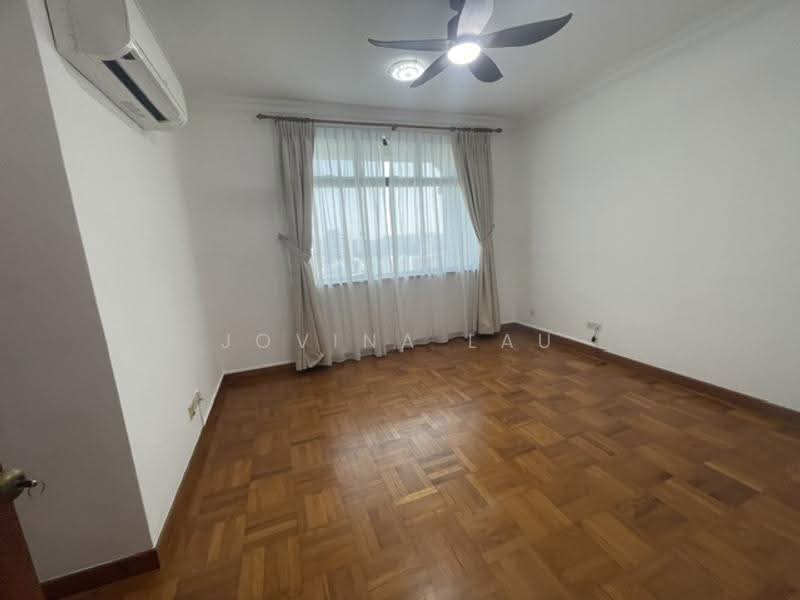 Spring Grove, 53B Grange Road, Tanglin / Holland / Bukit Timah, 4 Bedrooms, 2,702 sqft, Condominium For Sale, by Jovina Lau, 500264753 - Bedroom - PropertyGuru.com.sg