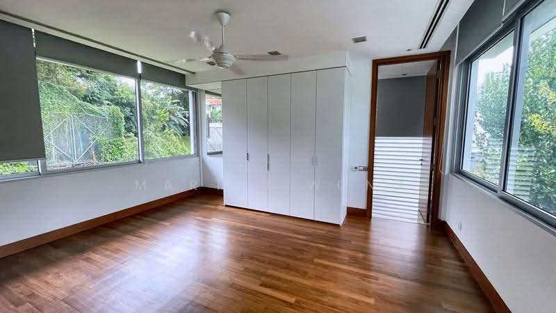 Holland Road, Oei Tiong Ham Park, Tanglin / Holland / Bukit Timah, 6 Bedrooms, 7,500 sqft, Detached House For Sale, by Martin Wong, 500264758 - Bedroom - PropertyGuru.com.sg