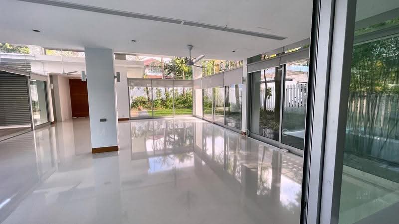 Holland Road, Oei Tiong Ham Park, Tanglin / Holland / Bukit Timah, 6 Bedrooms, 7,500 sqft, Detached House For Sale, by Martin Wong, 500264758 - Living Room - PropertyGuru.com.sg