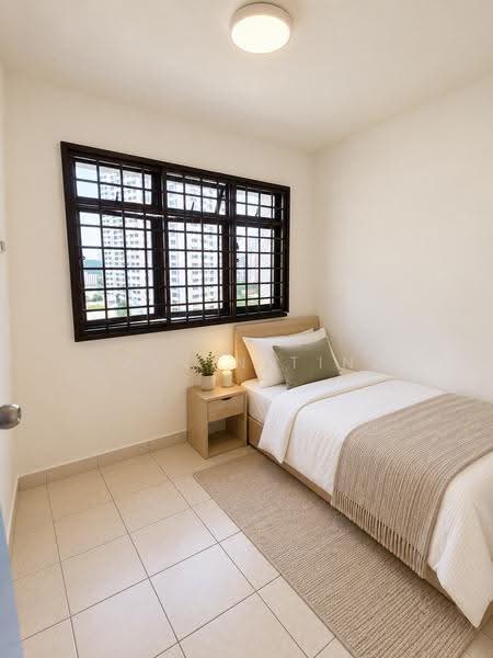 128 Lorong 1 Toa Payoh, 128 Lorong 1 Toa Payoh, Balestier / Toa Payoh, 3 Bedrooms, 721 sqft, HDB Flat For Sale, by Calvin Ting, 500264767 - Bedroom - PropertyGuru.com.sg