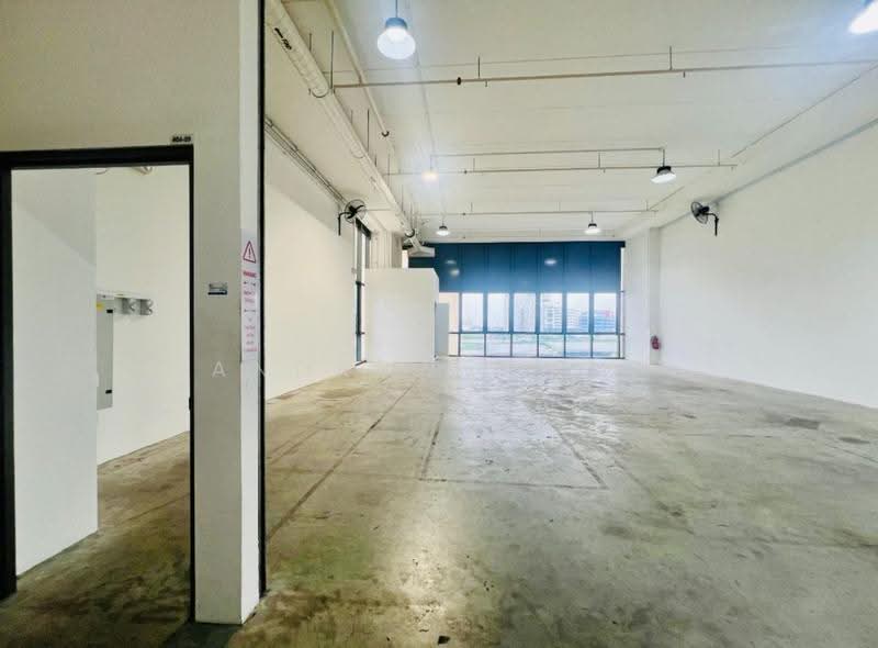 REVV, 1 Corporation Drive, Boon Lay / Jurong / Tuas, 1,755 sqft, Factory / Workshop (B2) For Rent, by Andrew Chua, 500264781 - Interior - CommercialGuru.com.sg