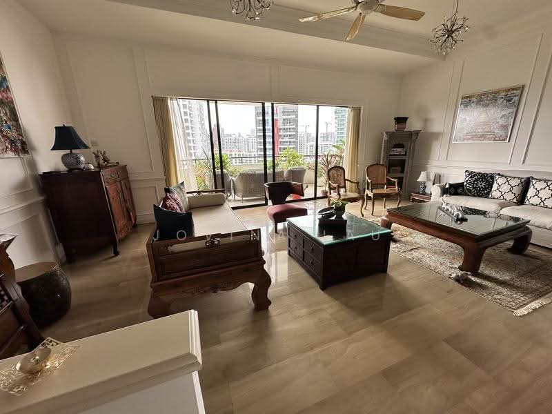 Regency Park, 11 Nathan Road, Tanglin / Holland / Bukit Timah, 4 Bedrooms, 3,649 sqft, Condominium For Sale, by Jovina Lau, 500264782 - Living Room - PropertyGuru.com.sg