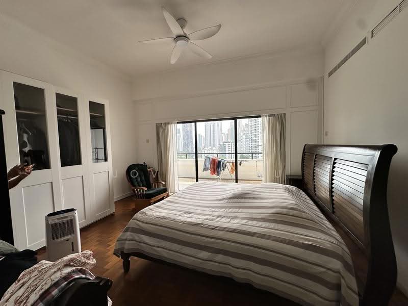 Regency Park, 11 Nathan Road, Tanglin / Holland / Bukit Timah, 4 Bedrooms, 3,649 sqft, Condominium For Sale, by Jovina Lau, 500264782 - Bedroom - PropertyGuru.com.sg