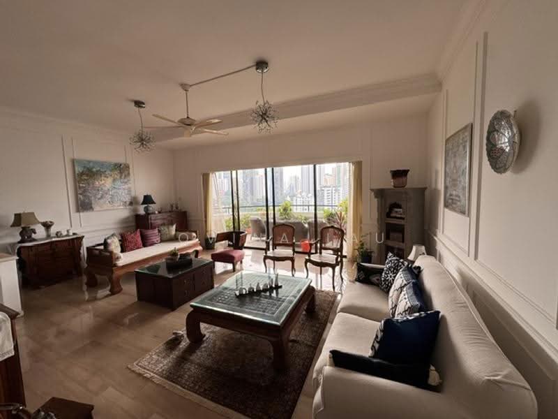 Regency Park, 11 Nathan Road, Tanglin / Holland / Bukit Timah, 4 Bedrooms, 3,649 sqft, Condominium For Sale, by Jovina Lau, 500264782 - Living Room - PropertyGuru.com.sg