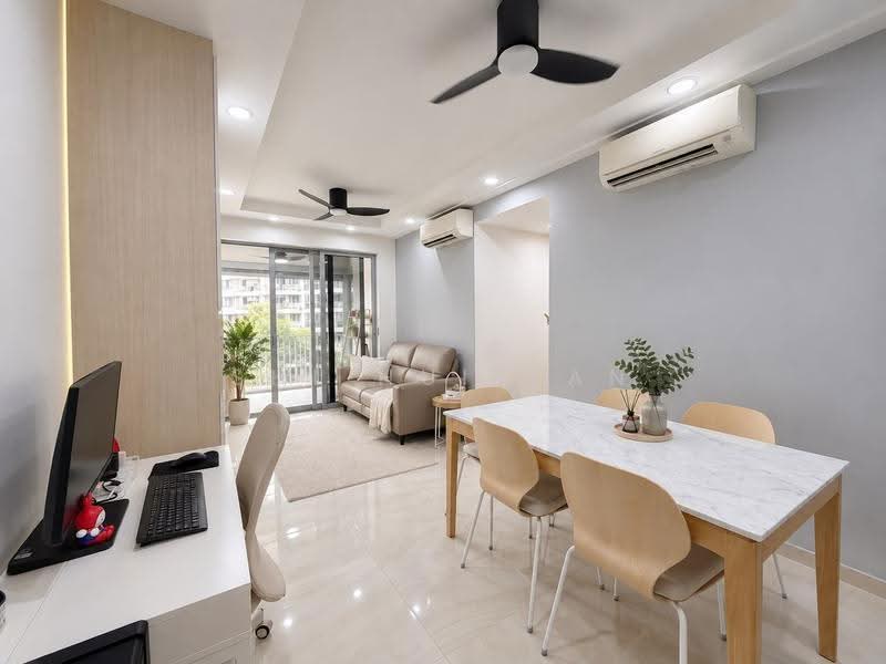 High Park Residences, 27 Fernvale Road, Seletar / Yio Chu Kang, 3 Bedrooms, 980 sqft, Condominium For Sale, by Shi Huixian, 500264788 - Living Room - PropertyGuru.com.sg