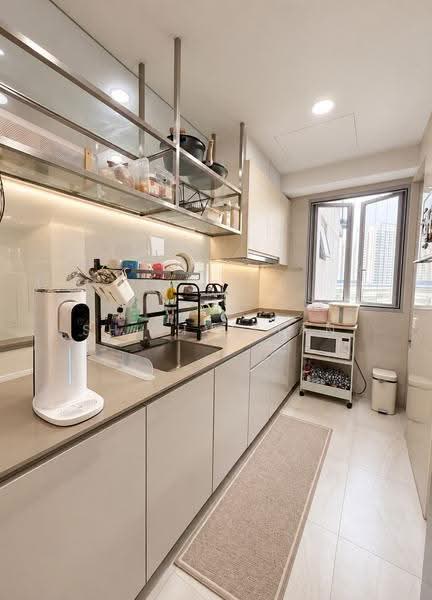 High Park Residences, 27 Fernvale Road, Seletar / Yio Chu Kang, 3 Bedrooms, 980 sqft, Condominium For Sale, by Shi Huixian, 500264788 - Kitchen - PropertyGuru.com.sg