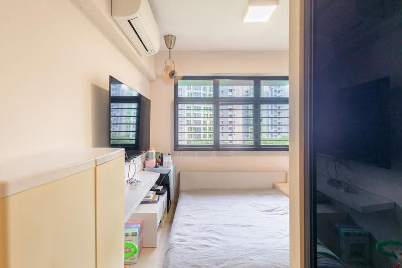 114B Alkaff Crescent, 114B Alkaff Crescent, Balestier / Toa Payoh, 2 Bedrooms, 732 sqft, HDB Flat For Sale, by Matthias So, 500264805 - Bedroom - PropertyGuru.com.sg
