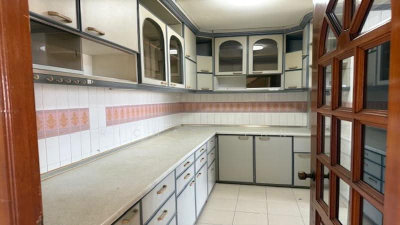 446 Hougang Avenue 8, 446 Hougang Avenue 8, Hougang / Punggol / Sengkang, 4 Bedrooms, 1,572 sqft, HDB Flat For Rent, by Richard Tan, 500264807 - Kitchen - PropertyGuru.com.sg