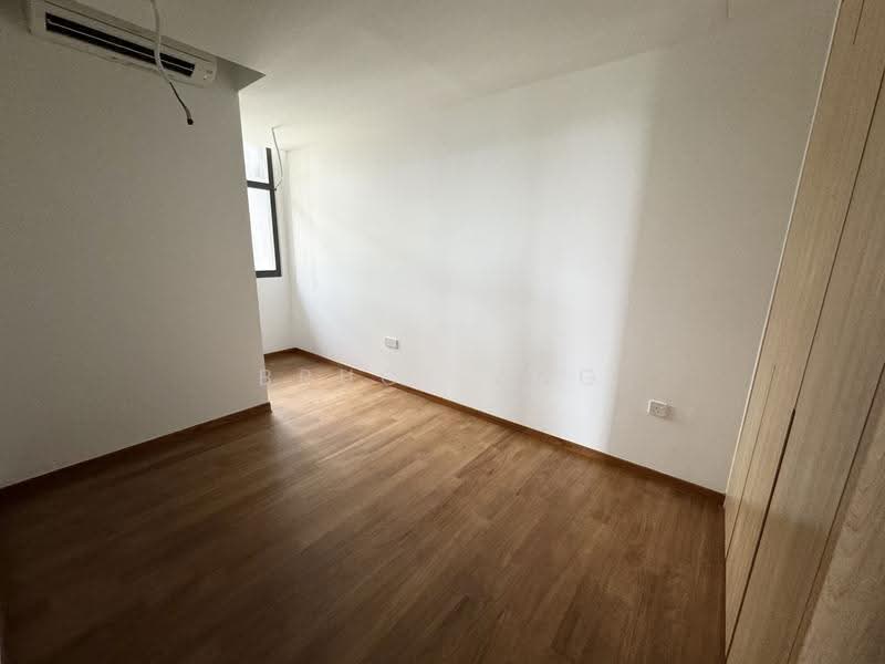 LAST CHANCE! BRAND NEW 999 YRS CT, 3 STY NOT INCLUDING BASEMENT!, Seletar Hills Dr, Jln Jarak / Jln Redop, Seletar / Yio Chu Kang, 5 Bedrooms, 4,791 sqft, Corner Terrace For Sale, by Bruce Ang, 500264815 - PropertyGuru.com.sg