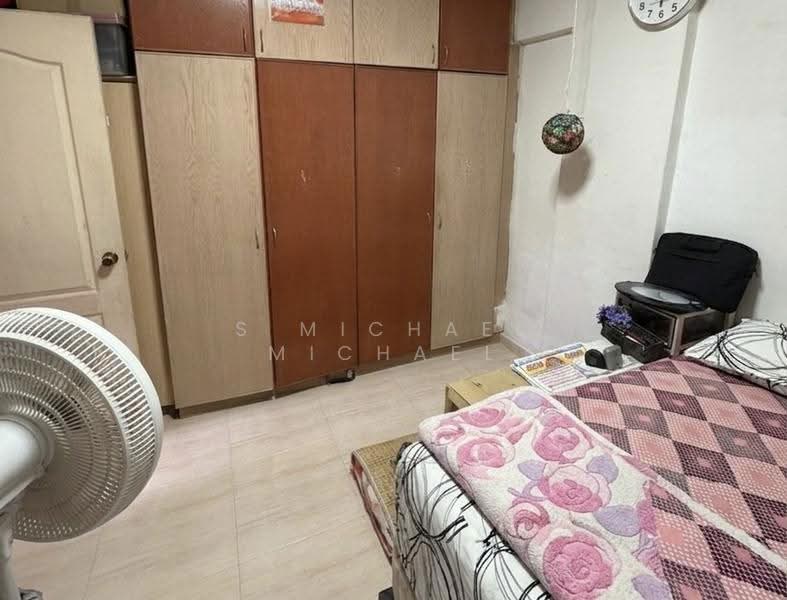 517 Jurong West Street 52, 517 Jurong West Street 52, Boon Lay / Jurong / Tuas, 2 Bedrooms, 829 sqft, HDB Flat For Sale, by S MICHAEL Michael, 500264831 - Bedroom - PropertyGuru.com.sg