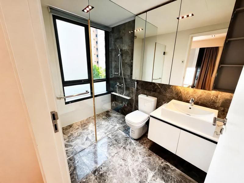 Parc Centros, 88 Punggol Central, Hougang / Punggol / Sengkang, 3 Bedrooms, 1,163 sqft, Condominium For Sale, by Adrian Lim, 500264832 - Bathroom - PropertyGuru.com.sg