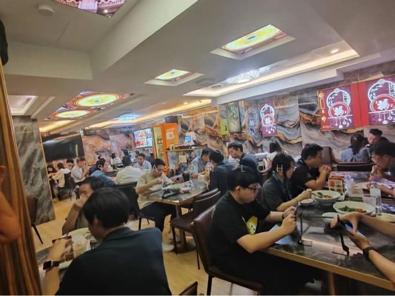 Bugis Point, 530 530, Beach Road / Bugis / Rochor, 2,150 sqft, Food & Beverage For Rent, by Ssharon Loh, 500264835 - CommercialGuru.com.sg