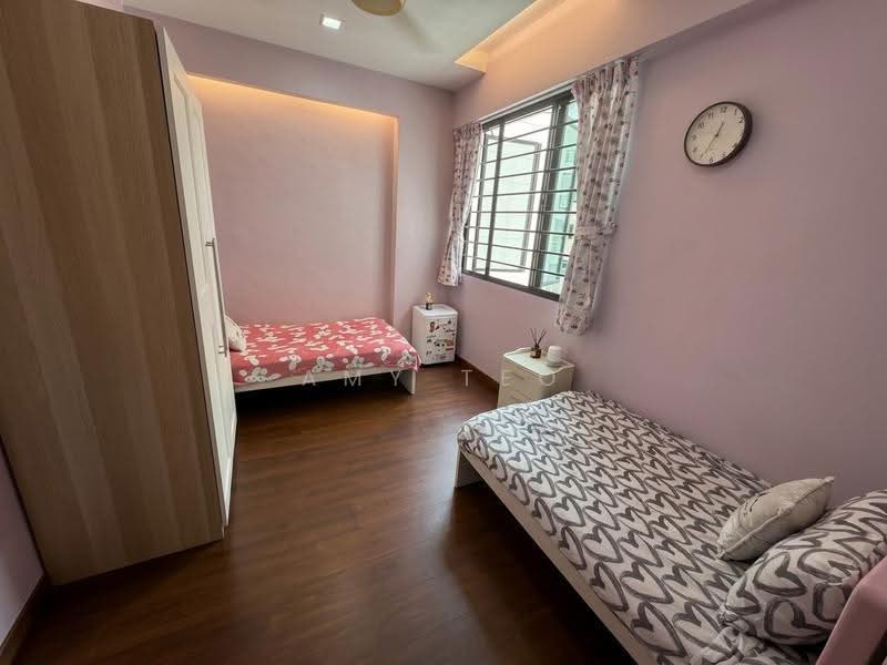 Pinevale, 6 Tampines Street 73, Pasir Ris / Tampines, 3 Bedrooms, 1,292 sqft, Condominium For Sale, by Amy Teo, 500264848 - PropertyGuru.com.sg