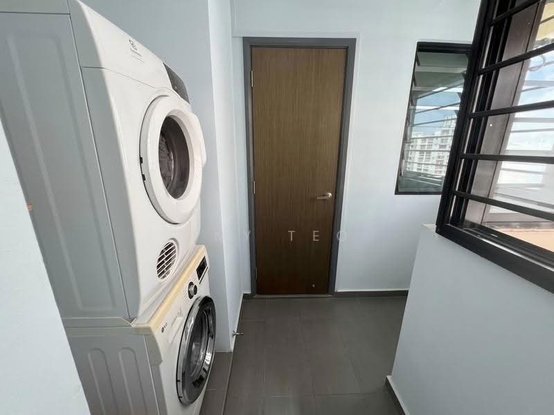 Pinevale, 6 Tampines Street 73, Pasir Ris / Tampines, 3 Bedrooms, 1,292 sqft, Condominium For Sale, by Amy Teo, 500264848 - PropertyGuru.com.sg