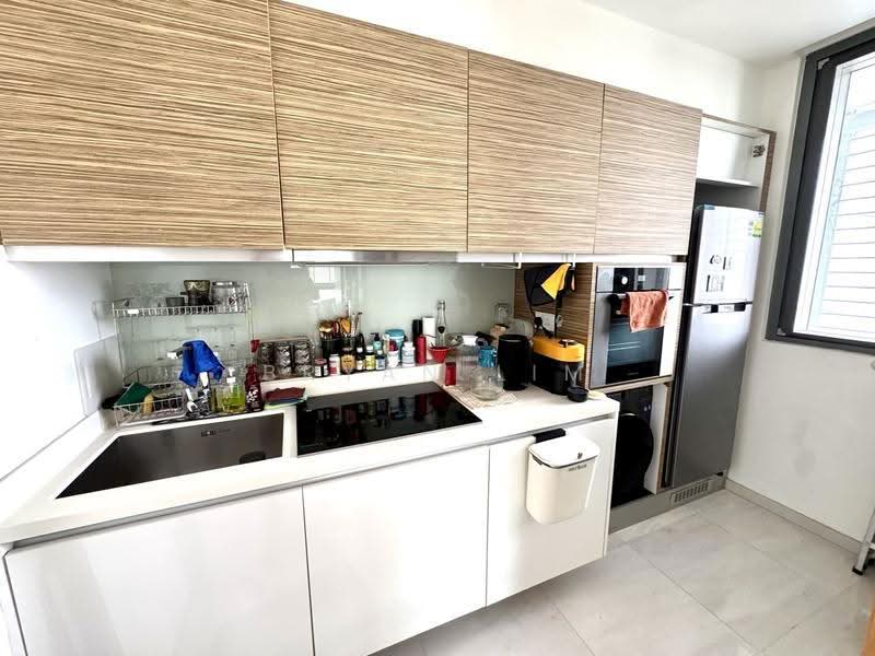 Concourse Skyline, 298 Beach Road, Beach Road / Bugis / Rochor, 1 Bedroom, 807 sqft, Condominium For Sale, by Bryan Lim, 500264855 - Kitchen - PropertyGuru.com.sg