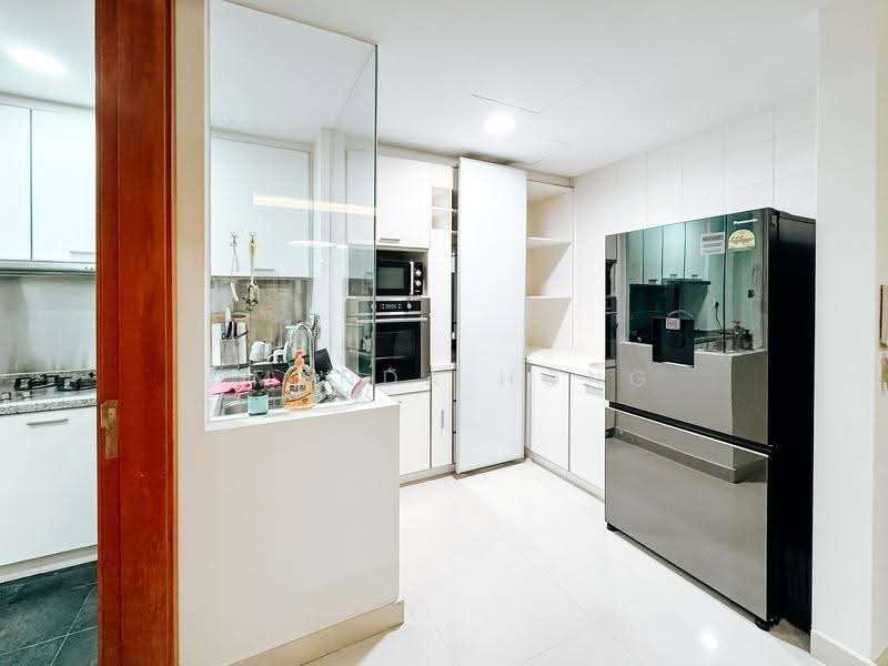 Visioncrest, 37 Oxley Rise, Orchard / River Valley, 2 Bedrooms, 947 sqft, Condominium For Rent, by Amanda Hong, 500264861 - Kitchen - PropertyGuru.com.sg
