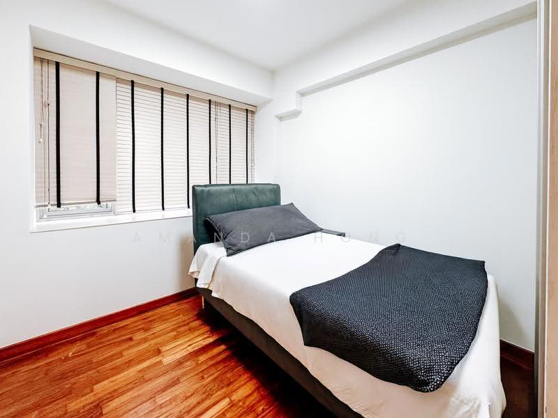 Visioncrest, 37 Oxley Rise, Orchard / River Valley, 2 Bedrooms, 947 sqft, Condominium For Rent, by Amanda Hong, 500264861 - Bedroom - PropertyGuru.com.sg