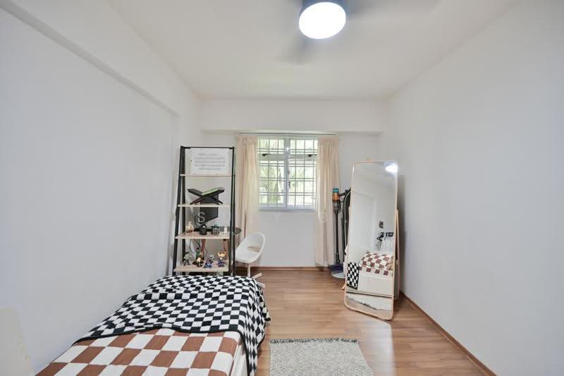172C Edgedale Plains, 172C Edgedale Plains, Hougang / Punggol / Sengkang, 3 Bedrooms, 1,184 sqft, HDB Flat For Sale, by Sufy B., 500264866 - Common Bedroom - PropertyGuru.com.sg