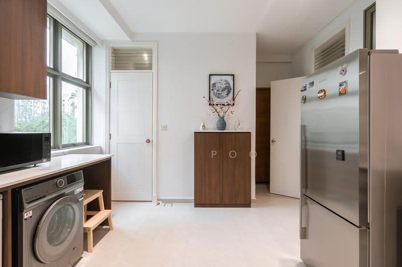 Gardenville, 10 Walshe Road, Tanglin / Holland / Bukit Timah, 3 Bedrooms, 1,647 sqft, Condominium For Sale, by Jill Poo, 500264869 - Kitchen - PropertyGuru.com.sg