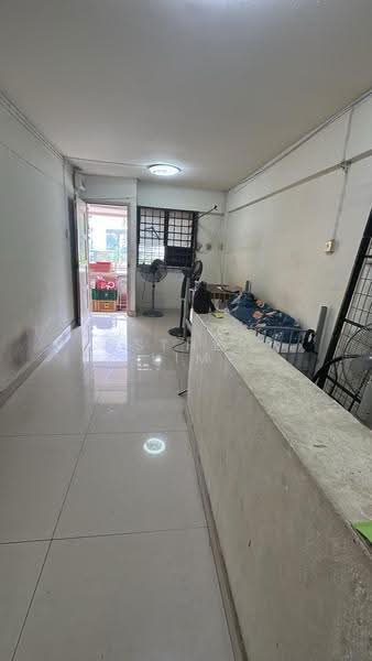 732 Yishun Avenue 5, 732 Yishun Avenue 5, Sembawang / Yishun, 2 Bedrooms, 721 sqft, HDB Flat For Rent, by Esther Lim, 500264870 - Interior - PropertyGuru.com.sg