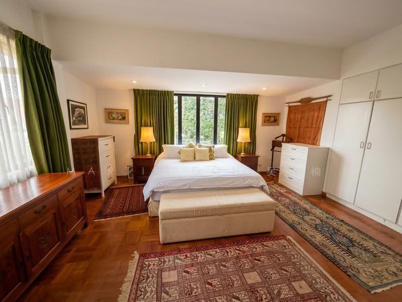 STUNNING VIEWS!! ELEVATED Bungalow. REBUILD POTENTIAL!!, Astrid Hill  | Namly, Tanglin / Holland / Bukit Timah, 5 Bedrooms, 3,500 sqft, Detached House For Sale, by Martin Goh 吴伟楠, 500264885 - Bedroom - PropertyGuru.com.sg