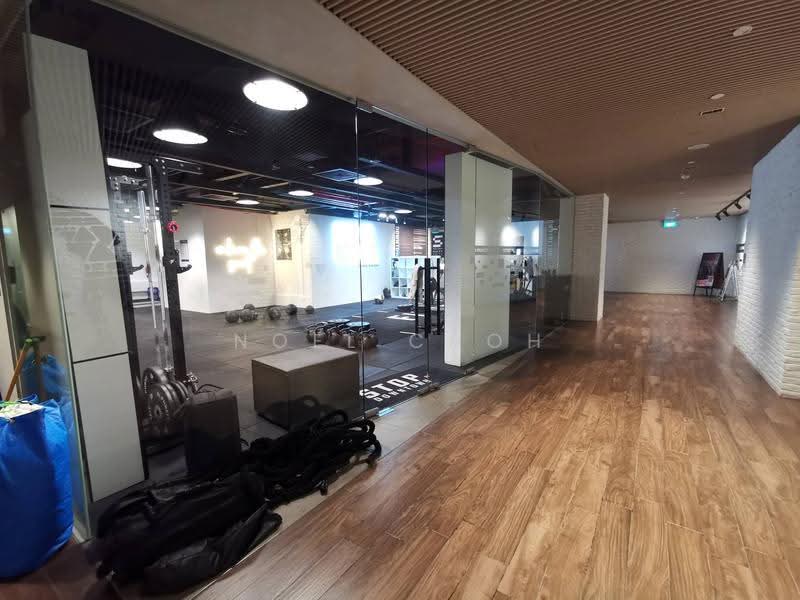 Tanjong Pagar, Fully Fitted with Built-In Bathrooms, Chinatown / Tanjong Pagar, 6,800 sqft, Mall Shop For Rent, by Noel Choh, 500264898 - Gym - CommercialGuru.com.sg