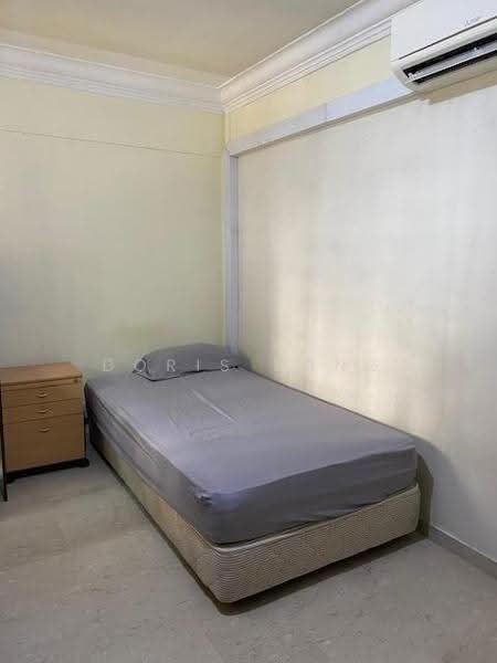 375 Clementi Avenue 4, 375 Clementi Avenue 4, Buona Vista / West Coast / Clementi New Town, Room Rental, 120 sqft, HDB Flat For Rent, by Doris Kang, 500264906 - Bedroom - PropertyGuru.com.sg