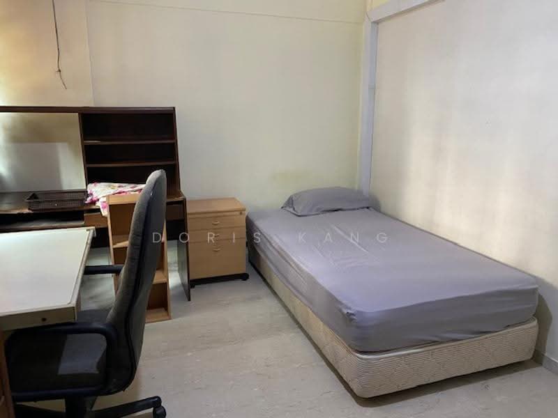 375 Clementi Avenue 4, 375 Clementi Avenue 4, Buona Vista / West Coast / Clementi New Town, 3 Bedrooms, 1,001 sqft, HDB Flat For Rent, by Doris Kang, 500264910 - Bedroom - PropertyGuru.com.sg